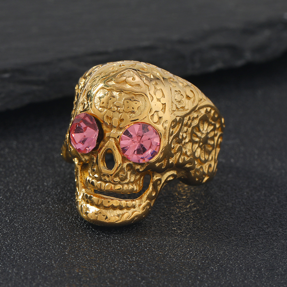 Rock skull ring