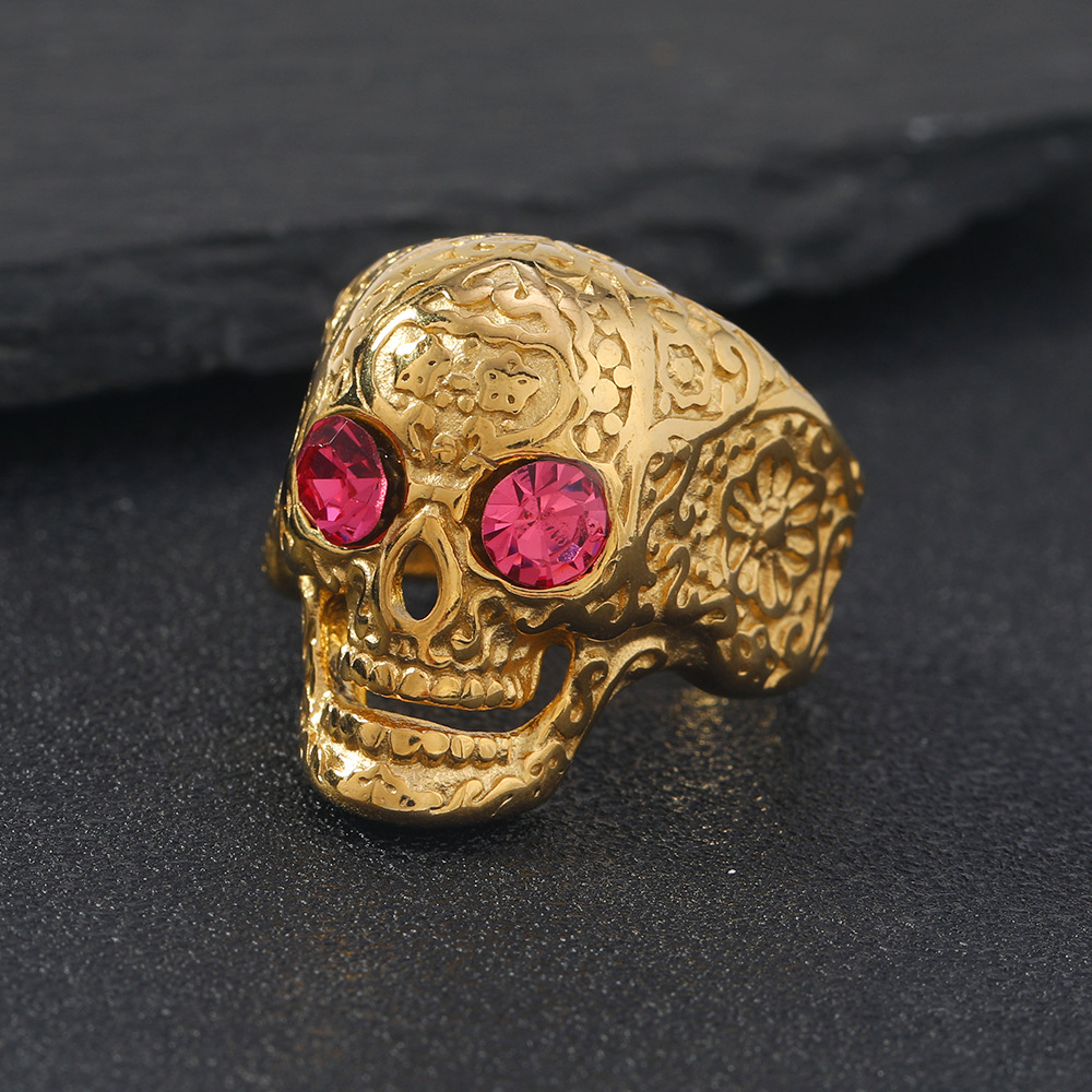 Rock skull ring