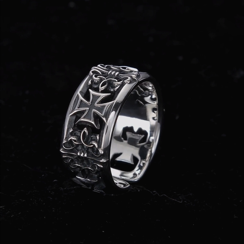 Vintage Crusader 925 Silver Ring