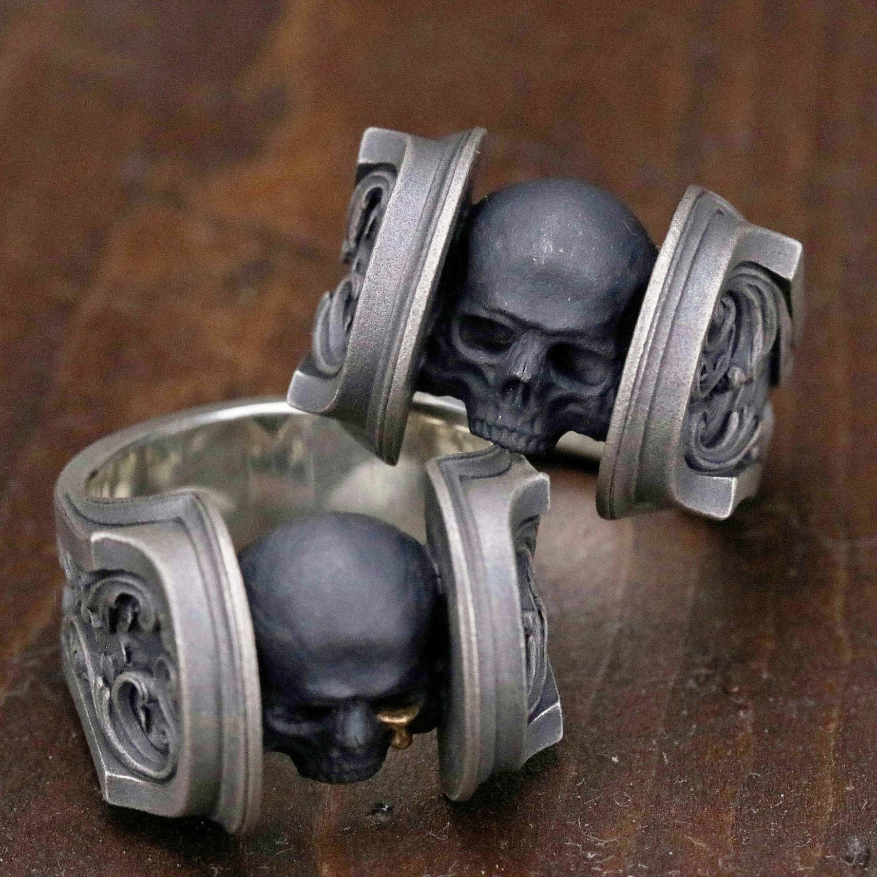 Carved skull ring