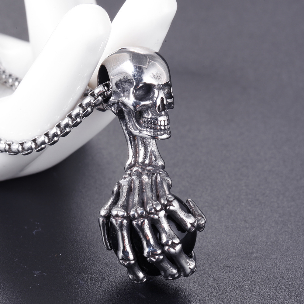 Punk Skull Claw Pendant