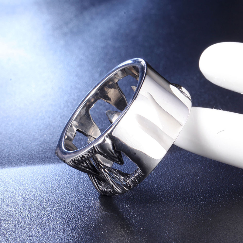 Personalized retro Warcraft tooth ring