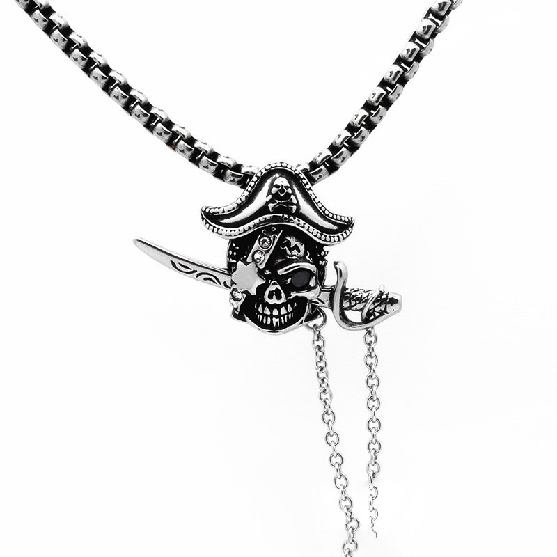 Vintage One Piece Skull Pendant Necklace