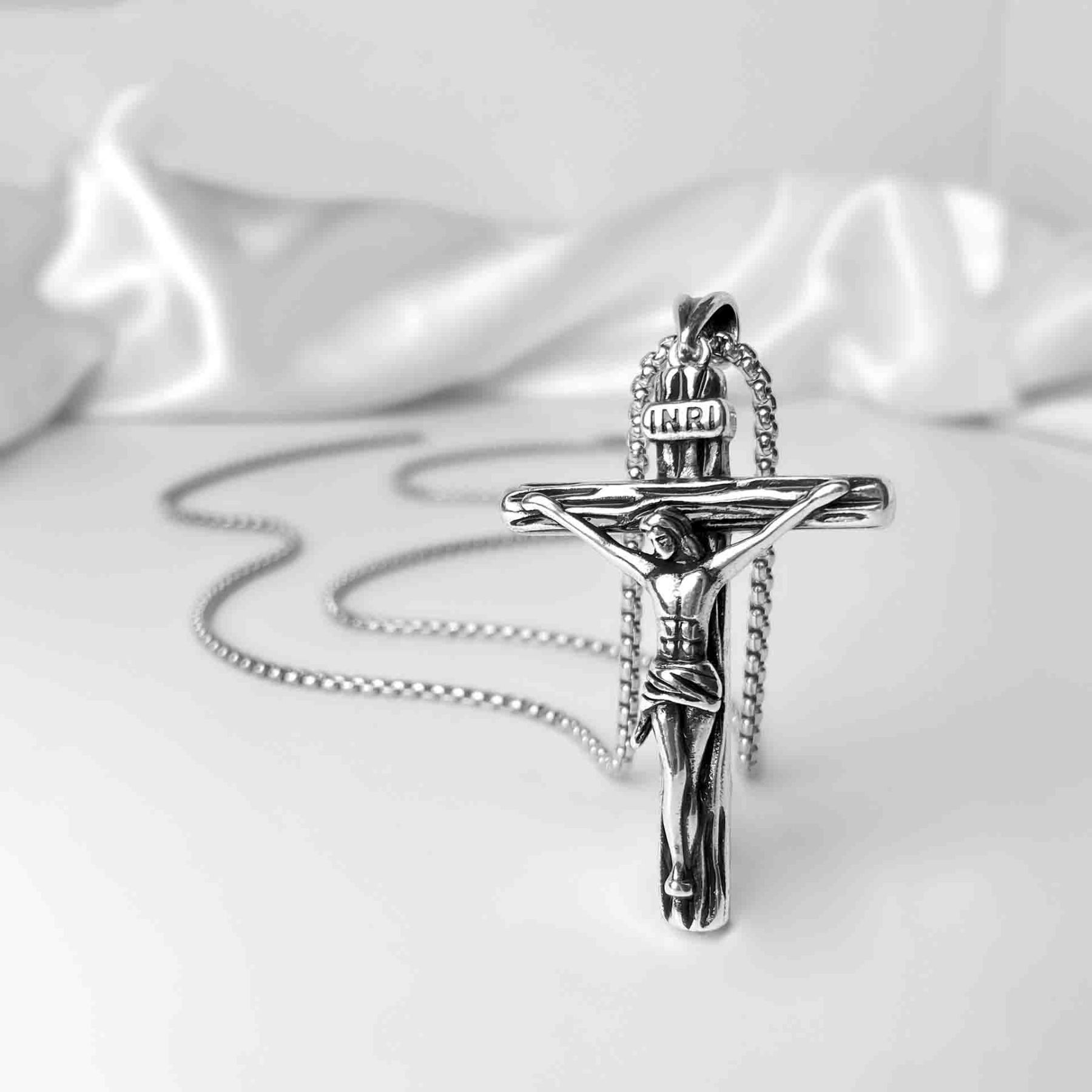 Vintage Light of Faith Cross Pendant