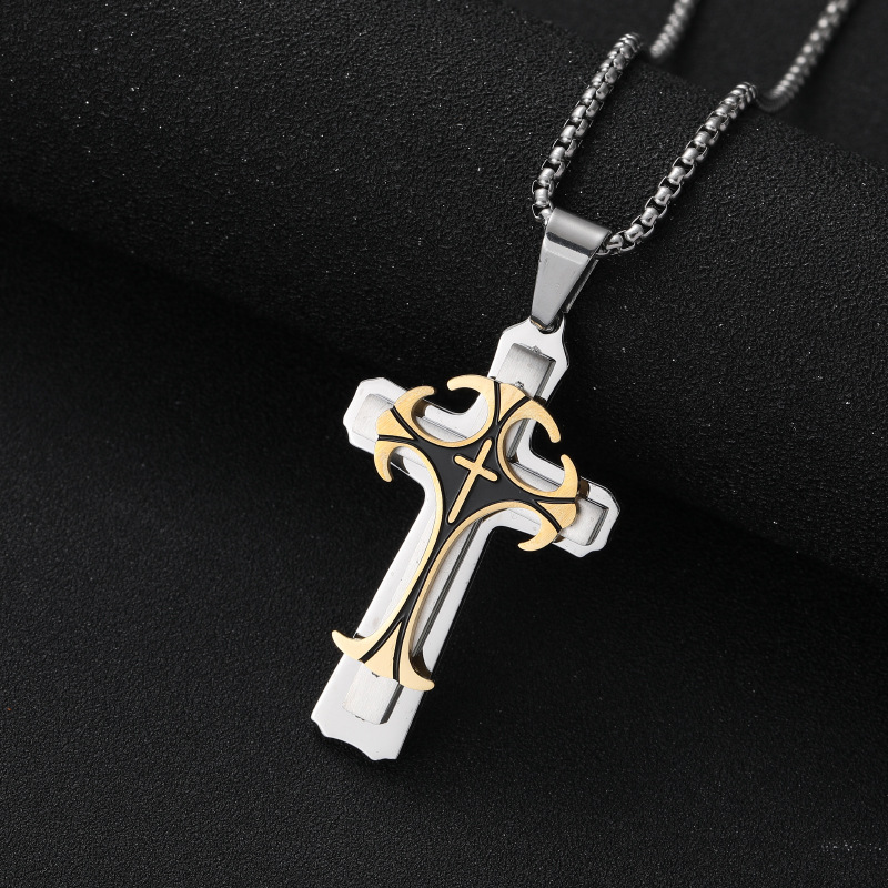 Patterned three-layer cross pendant