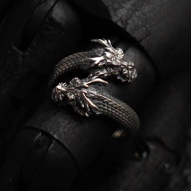 Two-headed dragon ring
