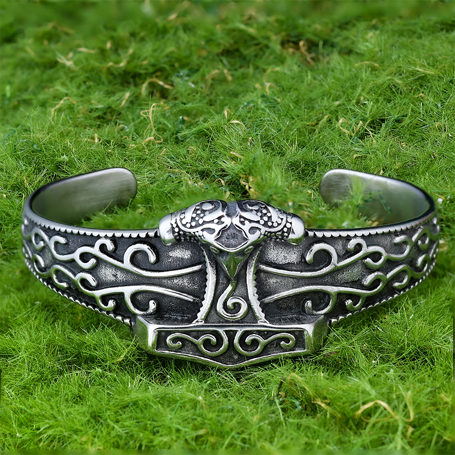 Viking Thor's Hammer Bracelet