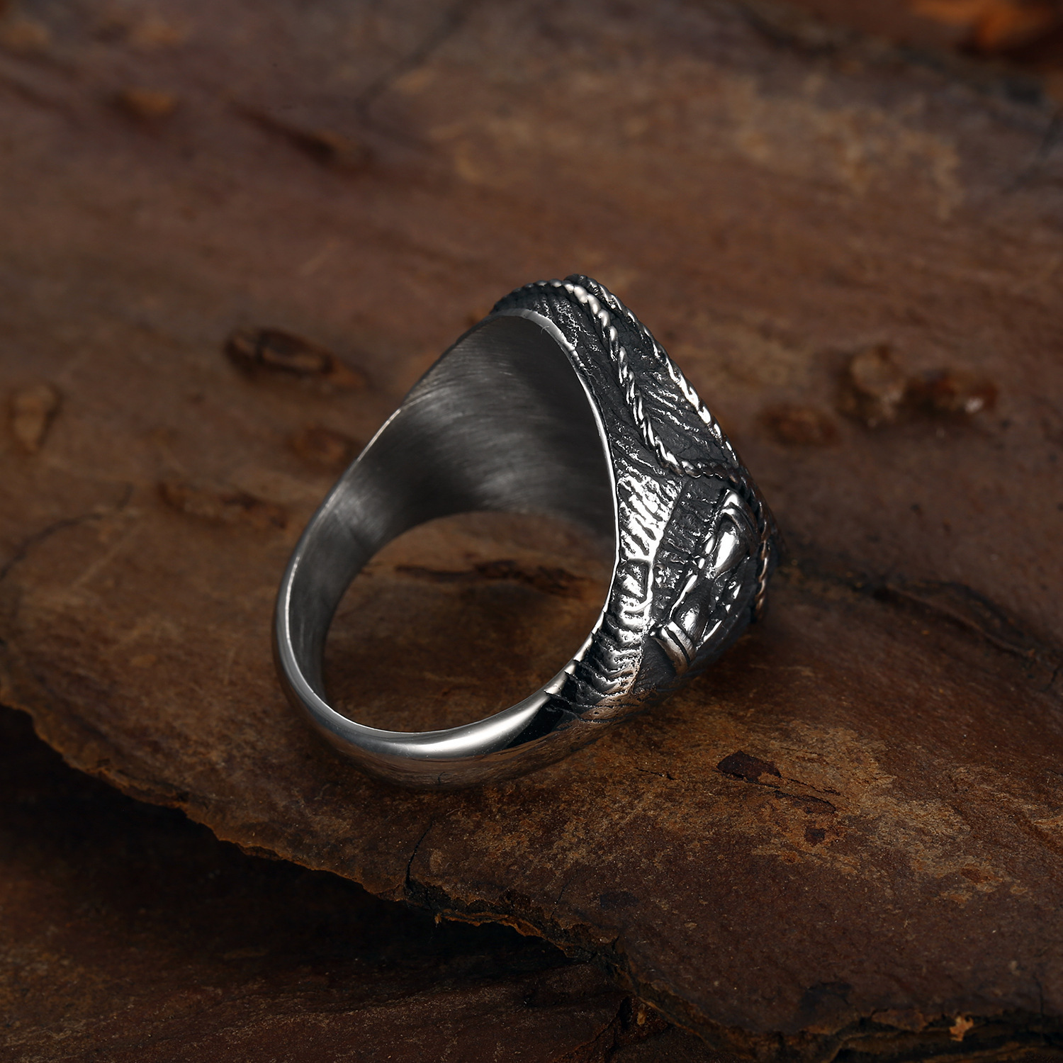 Ocean Lighthouse Ring