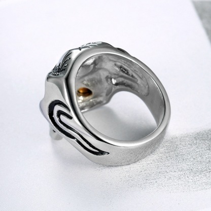Gemstone Eyes Gold Pipe Skull Ring