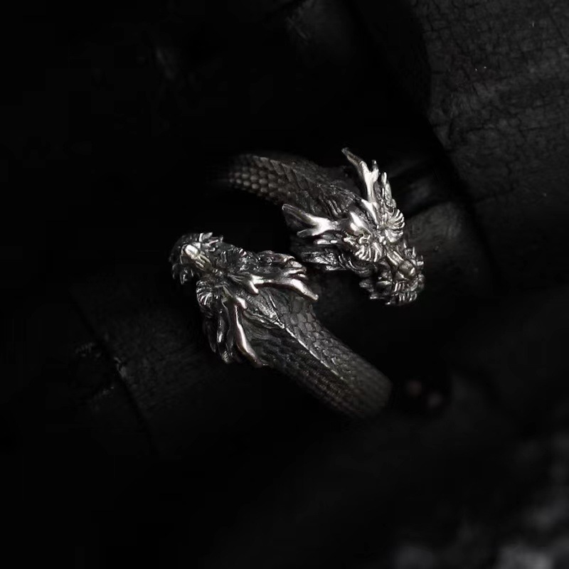 Two-headed dragon ring