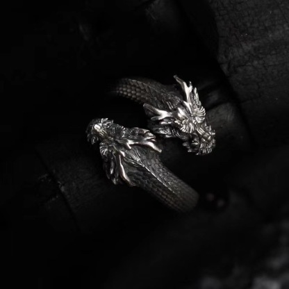 Two-headed dragon ring