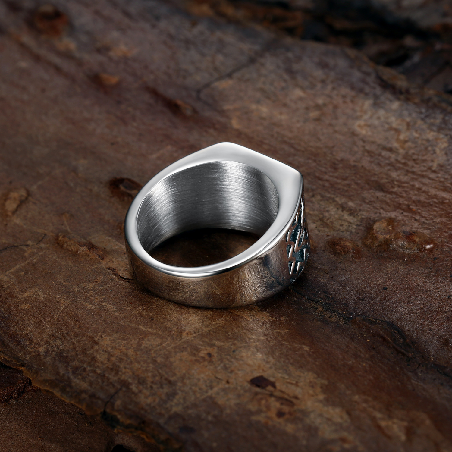 Vintage Claddagh Ring