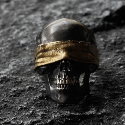 Blind Skull Ring