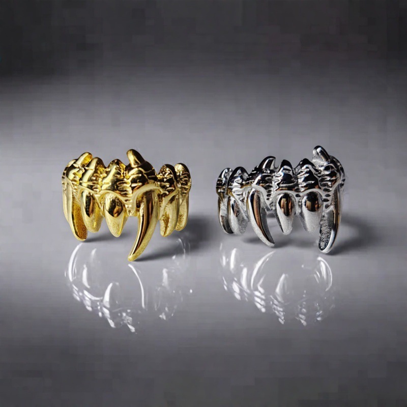 Dragon Tooth Ring Ghost Hand Ring