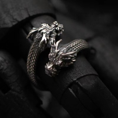 Two-headed dragon ring