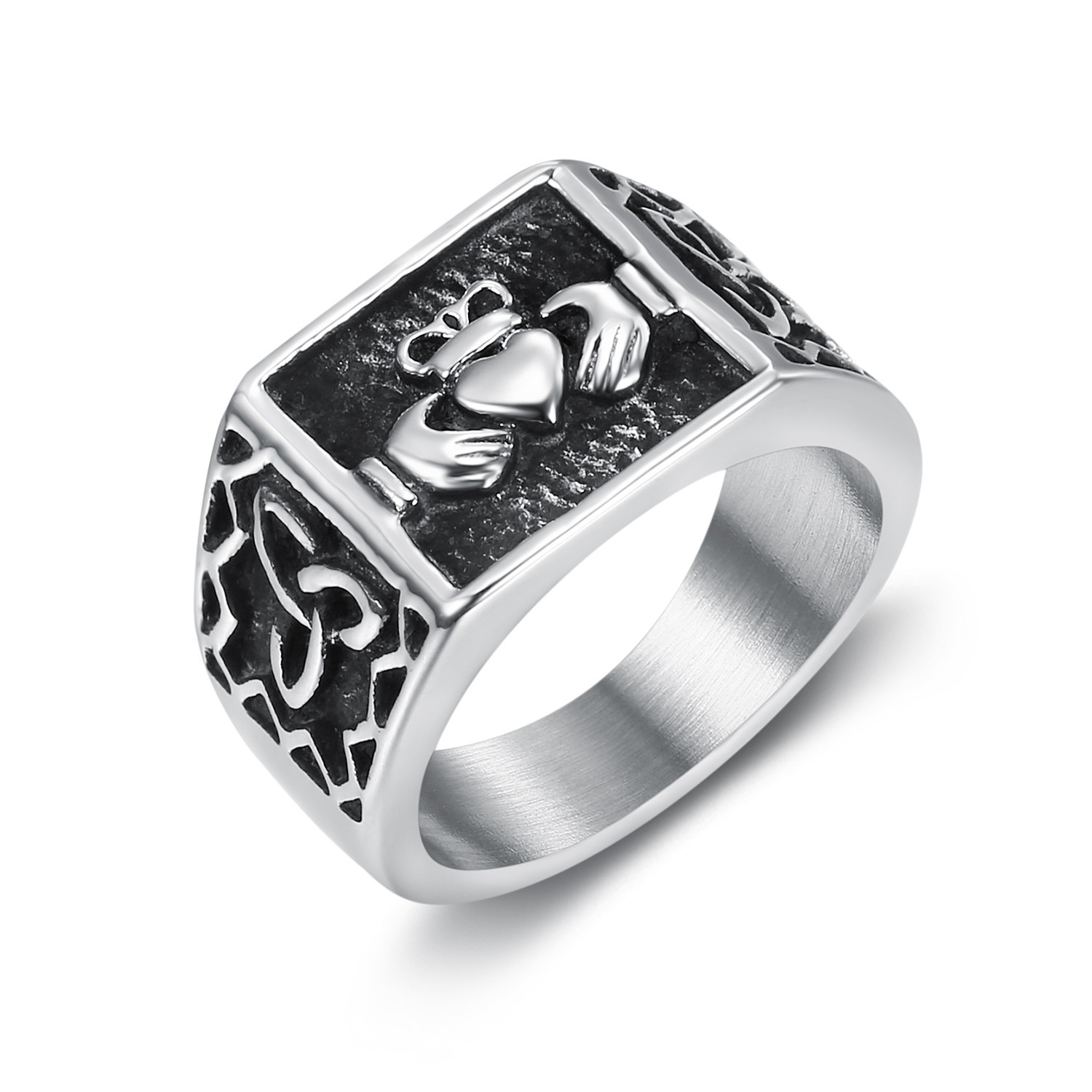 Vintage Claddagh Ring