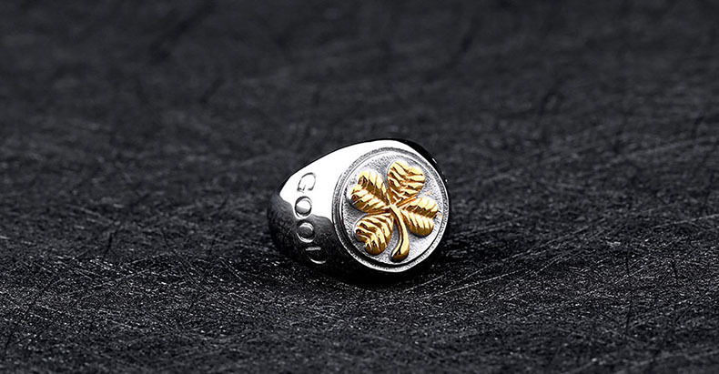 Lucky Clover Ring