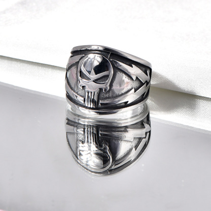 Punisher skull ring