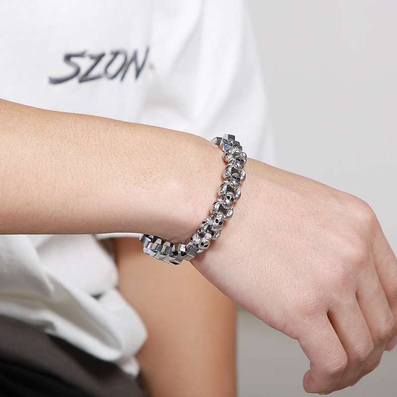 Spliced ​​skull polygon bracelet