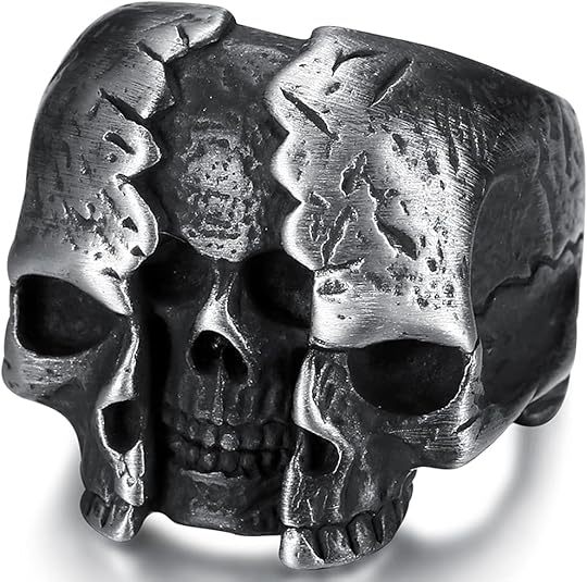 Dark Shattered Skull Ring