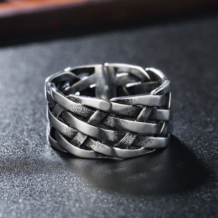 Vintage Wide Woven Ring