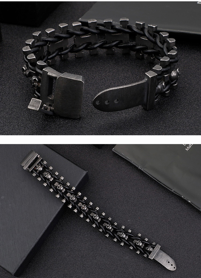 Personalized retro heavy skull leather bracelet