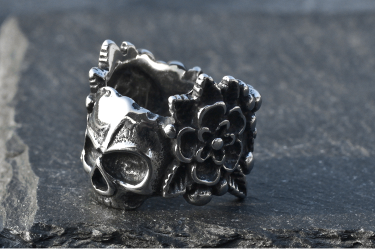 Flower Skull Ring