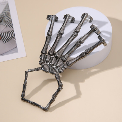 Fashion personality skull bone five finger ring bracelet