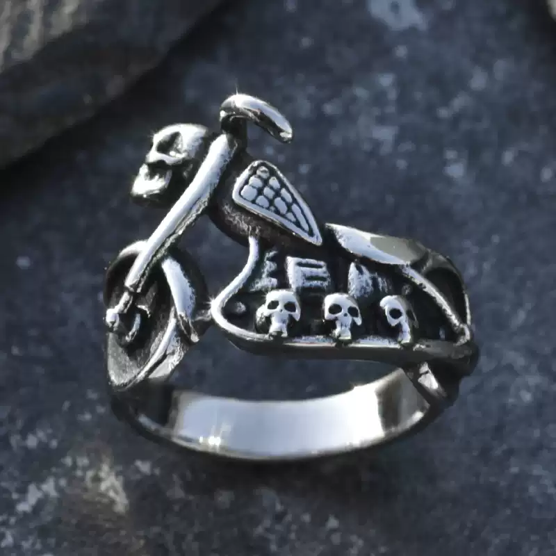 Skull Motorcycle Ring
