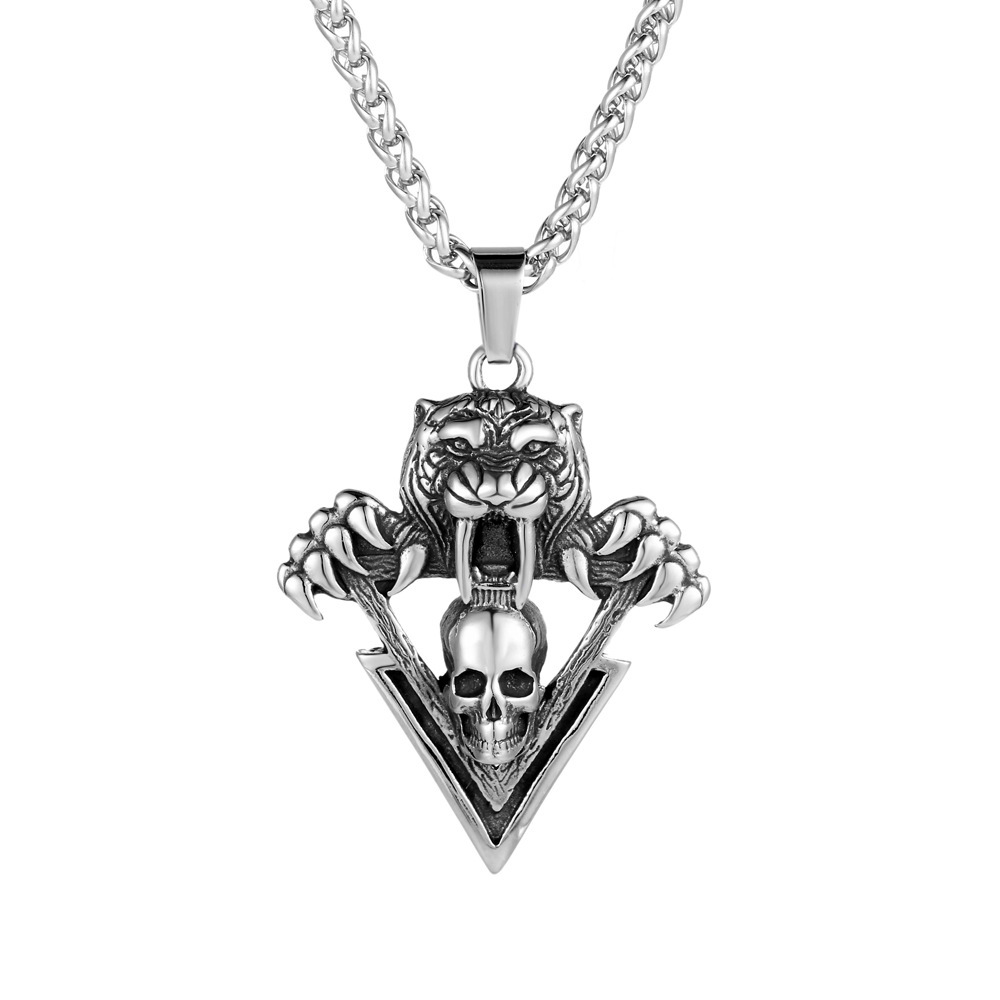 Sabretooth tiger, skull necklace