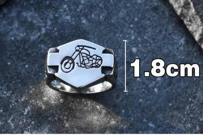 Skull motorcycle ring