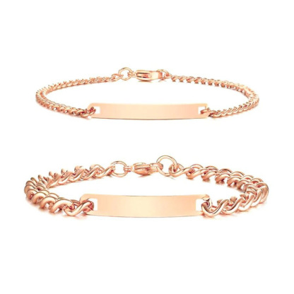 Customized nameplate bracelet