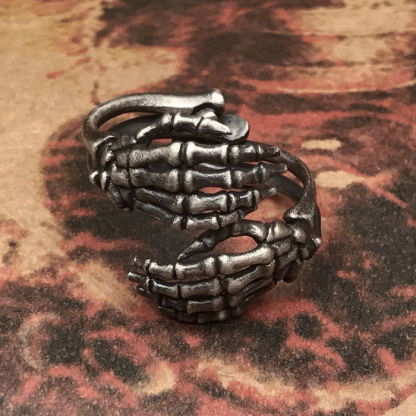 British retro skull bracelet ring