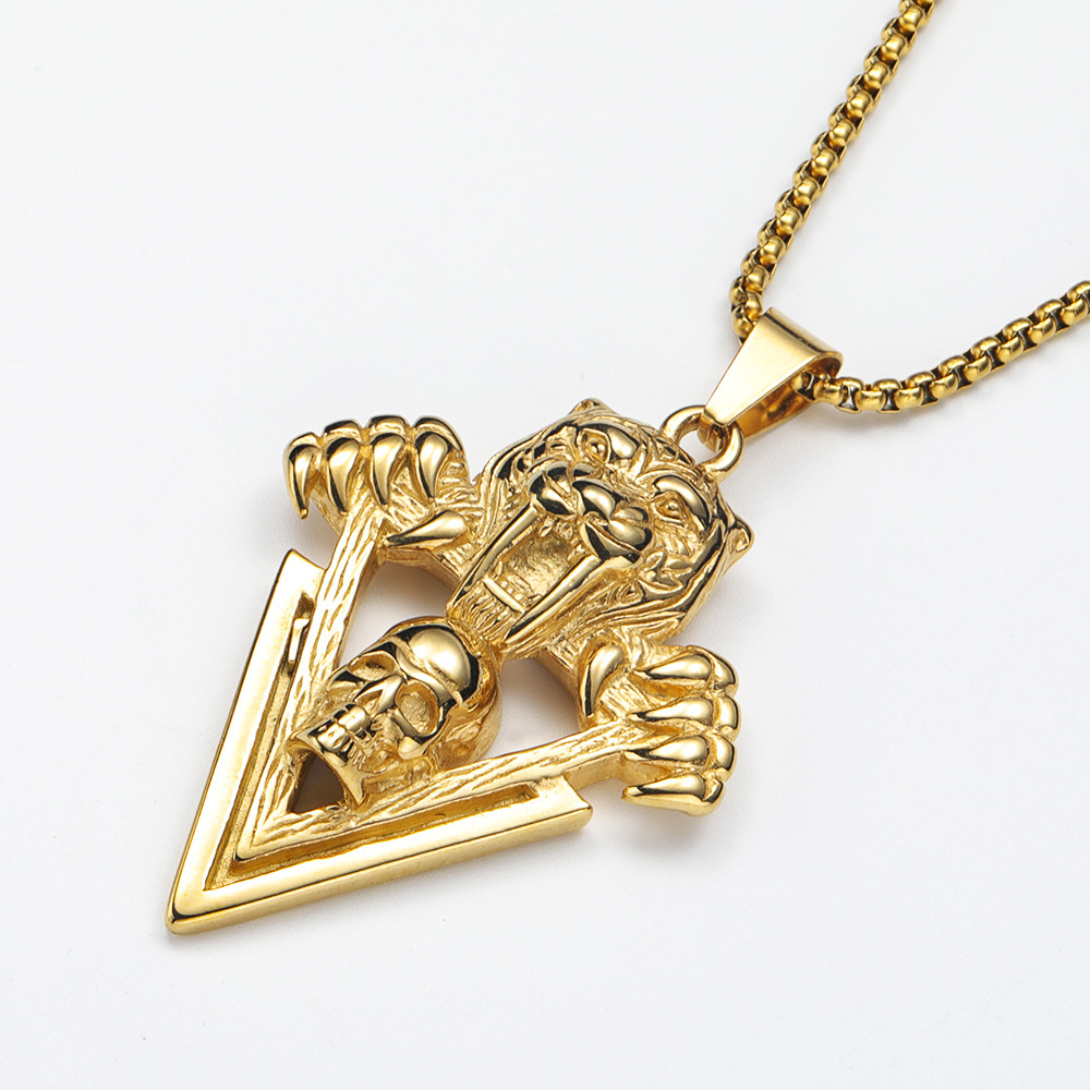 Sabretooth tiger, skull necklace
