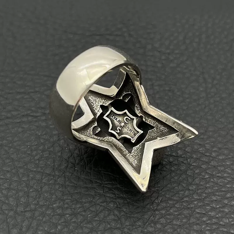 Vintage skull big five-pointed star ring