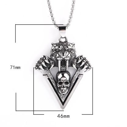 Sabretooth tiger, skull necklace