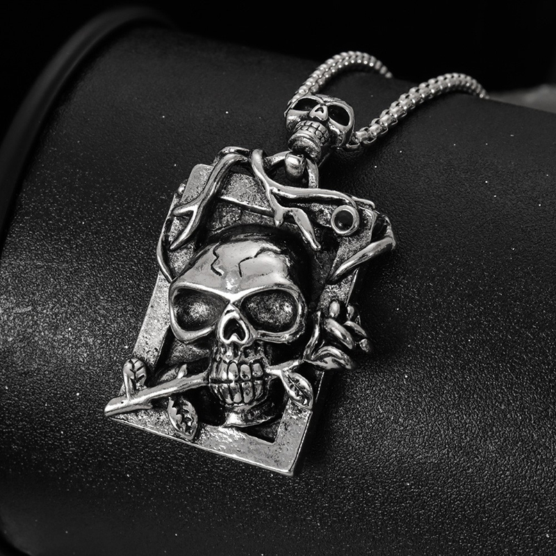 Personalized punk hip-hop retro necklace