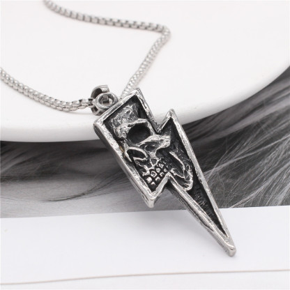 Lightning skull necklace