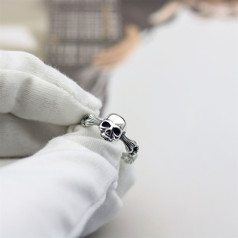 Silver skull ring hip hop men and women ring