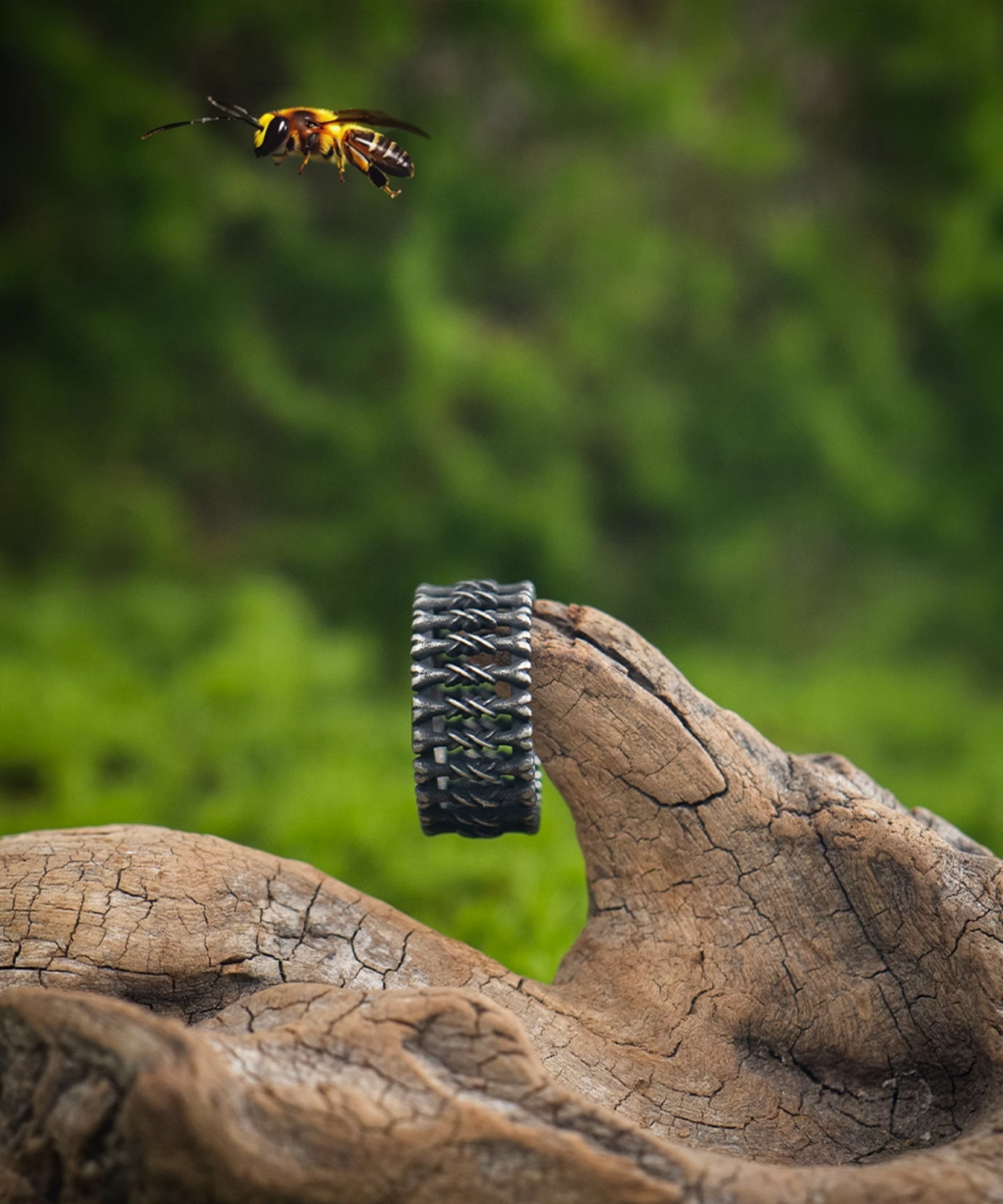 Bone Cutout Vintage Ring