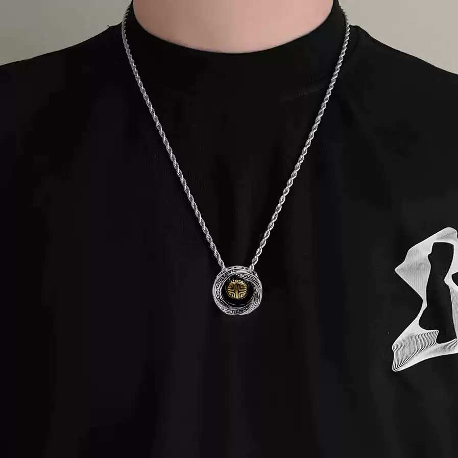 Trendy Versatile Niche Necklace