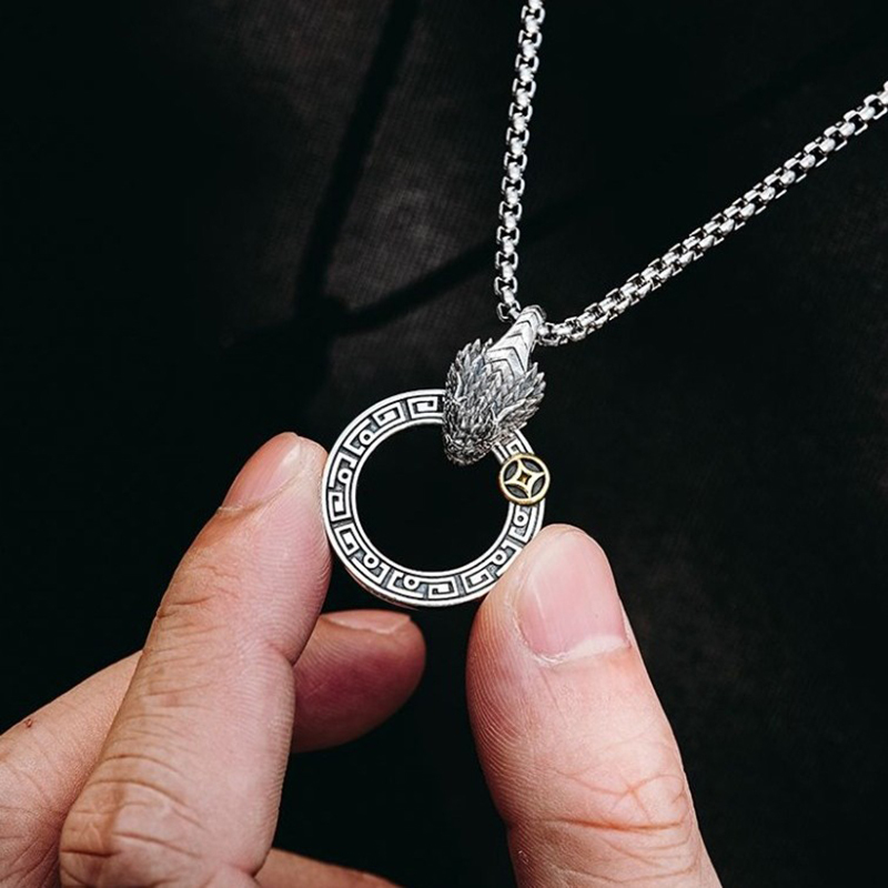 3D snake necklace with fortune and luck