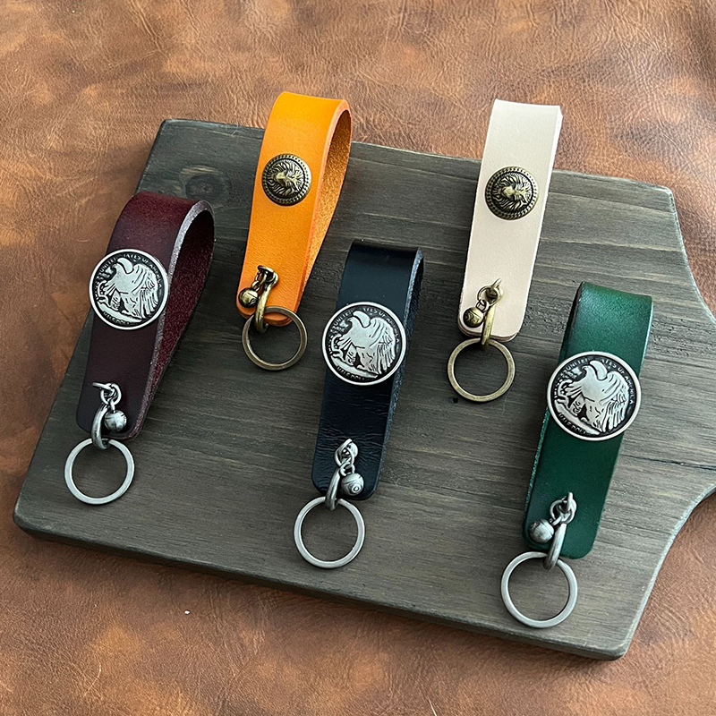 Portable leather bucket seat leather keychain car