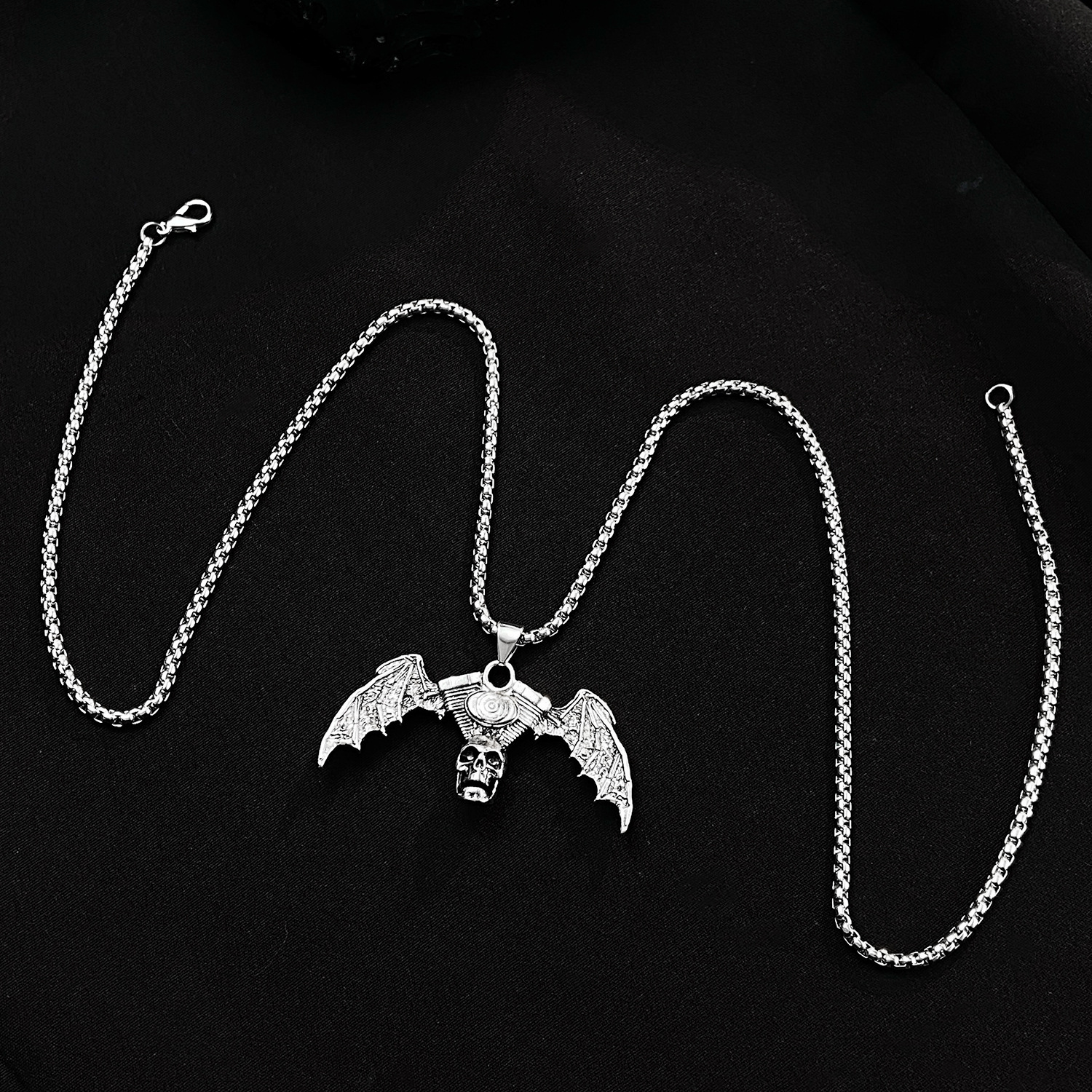 Vintage Dark Skull Necklace