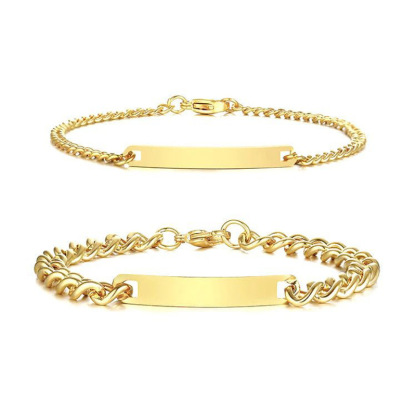 Customized nameplate bracelet