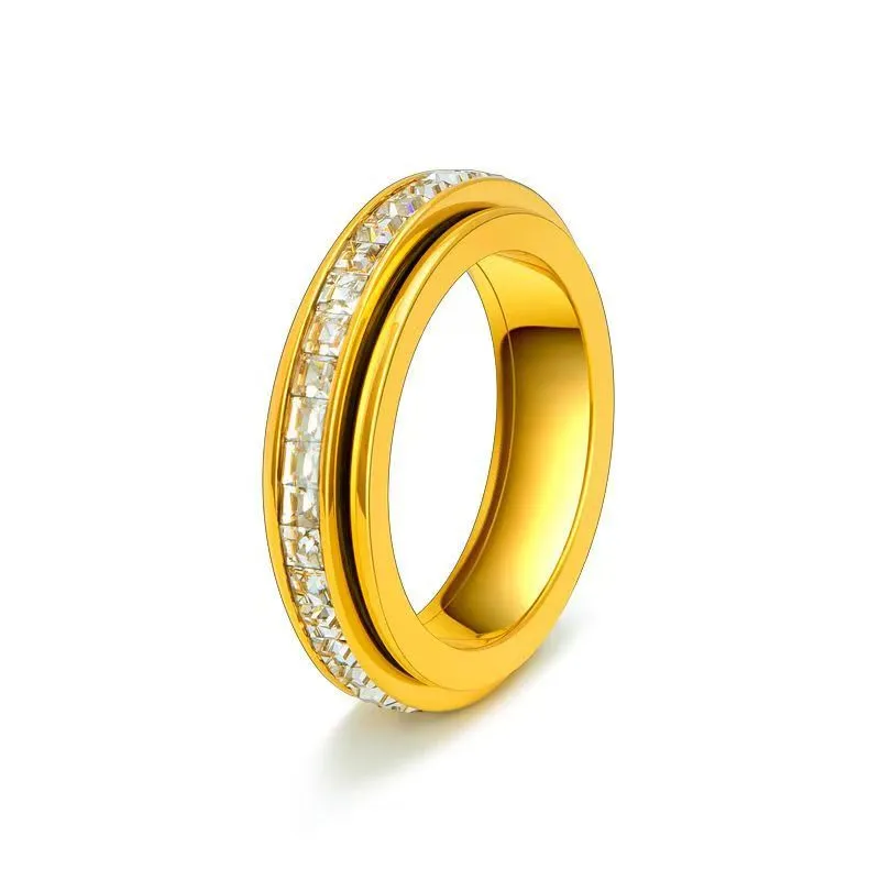 Rotatable diamond ring