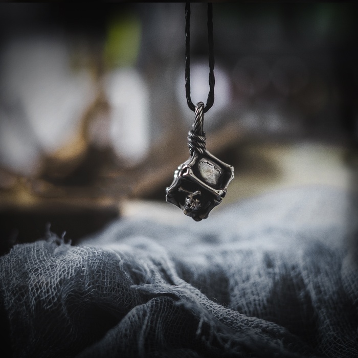 Imprisoned Skull Necklace
