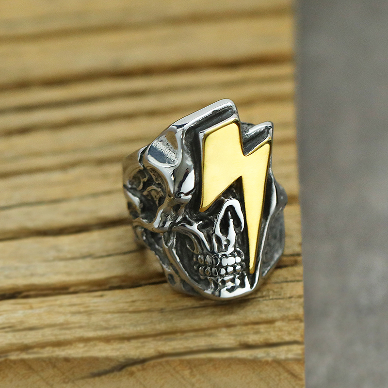 Punk personality retro skull lightning ring