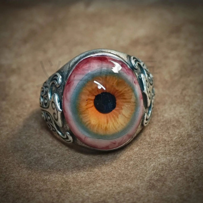 👁️ Curtain Eye Ring