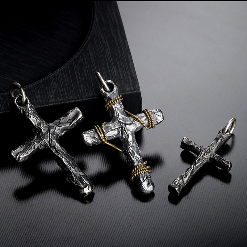 Dark Crack Cross Sterling Silver Pendant Necklace